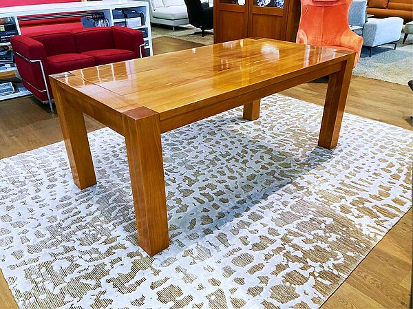 Esstisch Fugatum von Scholttiseck in Kirschbaum zum Sonderpreis 