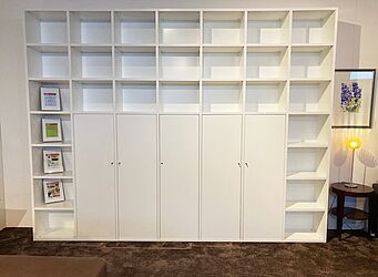 Regalschrank mit Türen WW 29 von Wiener Werkstätten zum Sonderpreis wegen Abverkauf 