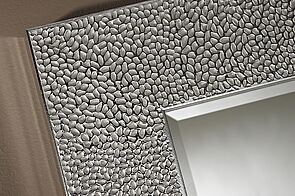 Rahmenecken-Detail von Spiegel Oslo von Deknudt